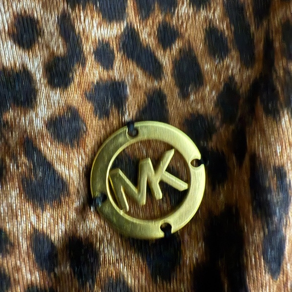 NWT Michael Kors cheetah Leopard Print Long Sleeve Top-toffee size 1x - Picture 2 of 6